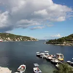 In With Sea View, Terrace, Air Conditioning, Wifi 4752-1 * Vinišće