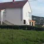 In With Sea View, Terrace, Air Conditioning, Wifi 4752-1 * Vinišće