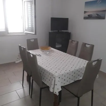 In With Sea View, Terrace, Air Conditioning, Wifi 4752-1 公寓 *